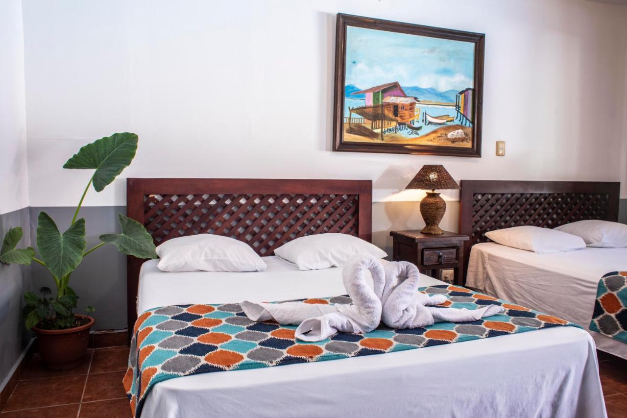 Hotel Hacienda Del Mar Puerto Carrillo Exterior foto